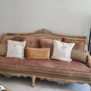 Luxurious Tan and Gold Sofa with Cushions Living Room Set